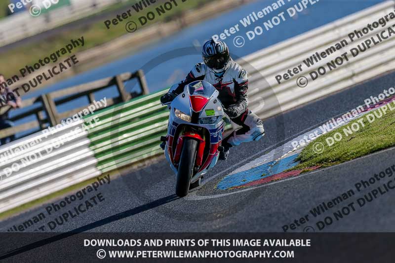 PJM Wedding Photography;enduro digital images;event digital images;eventdigitalimages;mallory park;mallory park photographs;mallory park trackday;mallory park trackday photographs;no limits trackdays;peter wileman photography;racing digital images;trackday digital images;trackday photos